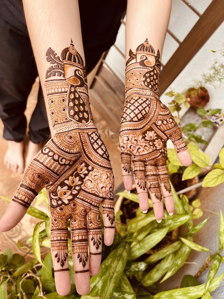 Vaishnavi mehndi art